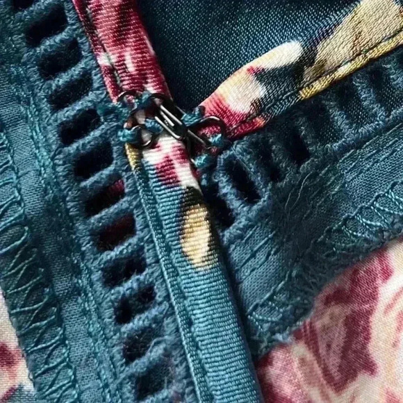 B.O.G. Faux Wrap Floral Dress in Blue/Rose Size Small NWOT Fairy grunge boho - Picture 7 of 15